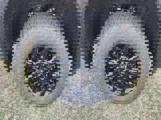 New 2026 GMC Sierra 2500 AT4 image 16