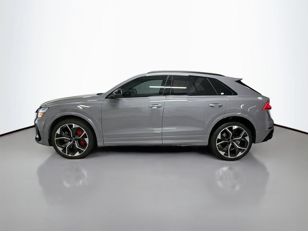 Used 2024 Audi RS Q8 AWD/4WD image 2