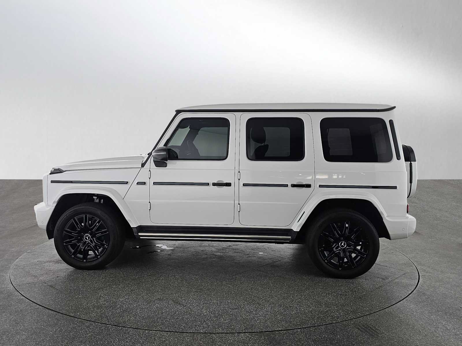 Used 2025 Mercedes-Benz G 580 w/ EQ Technology image 6
