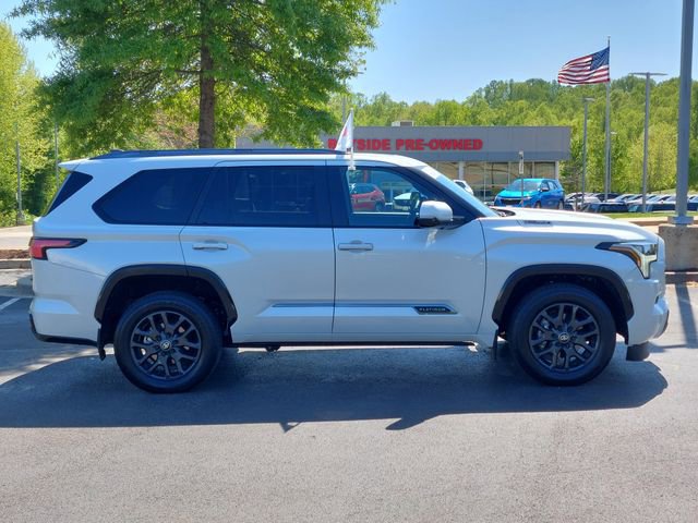 Certified 2025 Toyota Sequoia Platinum AWD/4WD image 32
