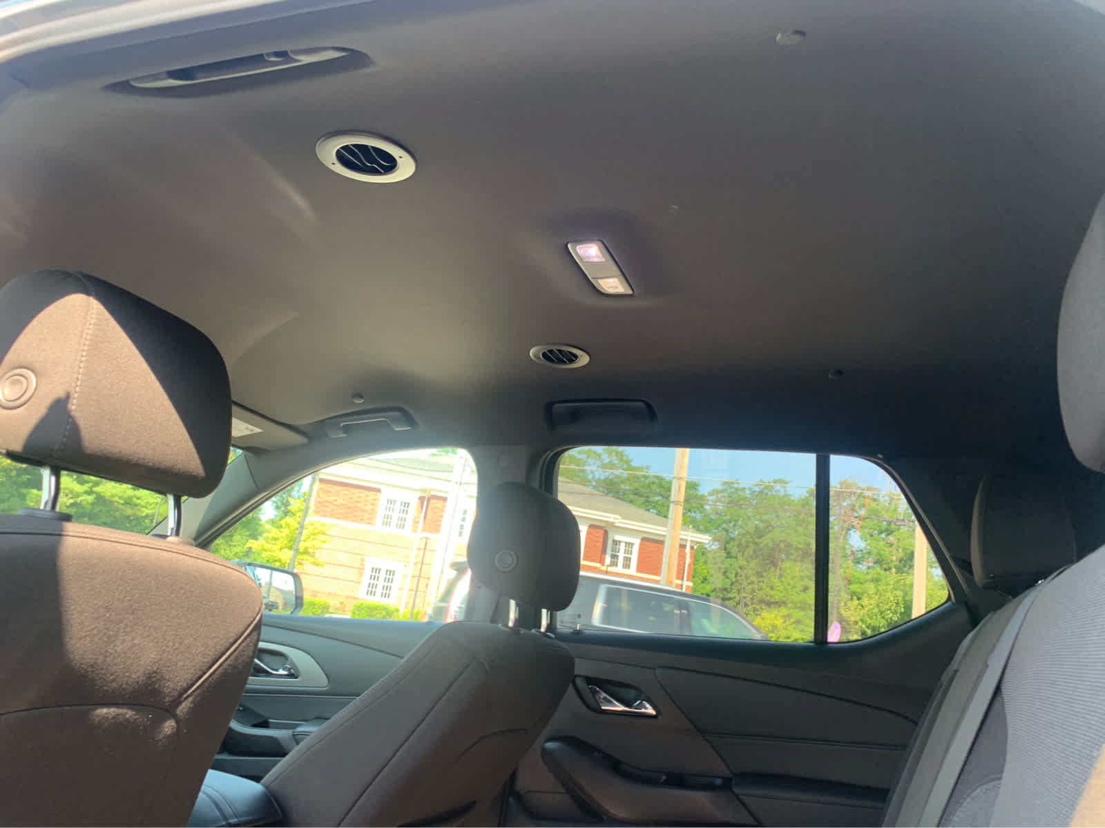 Used 2023 Chevrolet Traverse LT w/ LPO, Floor Liner Package AWD/4WD image 27