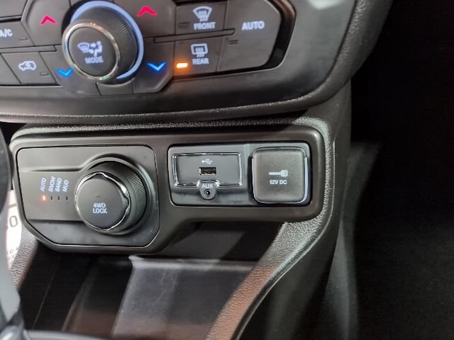 Used 2023 Jeep Renegade Limited AWD/4WD image 10