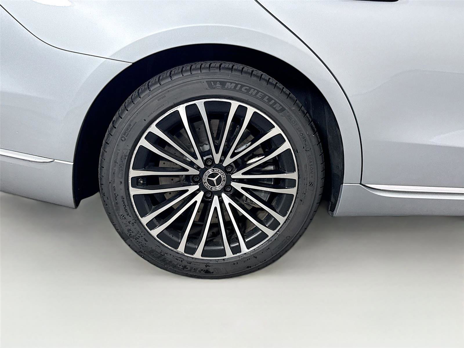 Used 2021 Mercedes-Benz S 580 4MATIC Sedan image 29