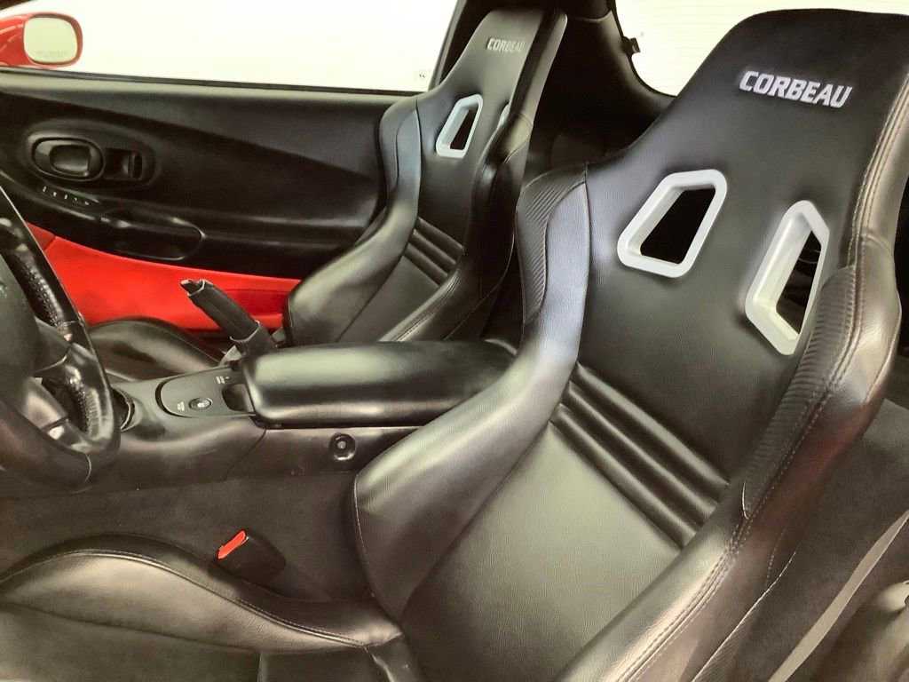 Used 2002 Chevrolet Corvette Z06 w/ Memory Pkg RWD image 10