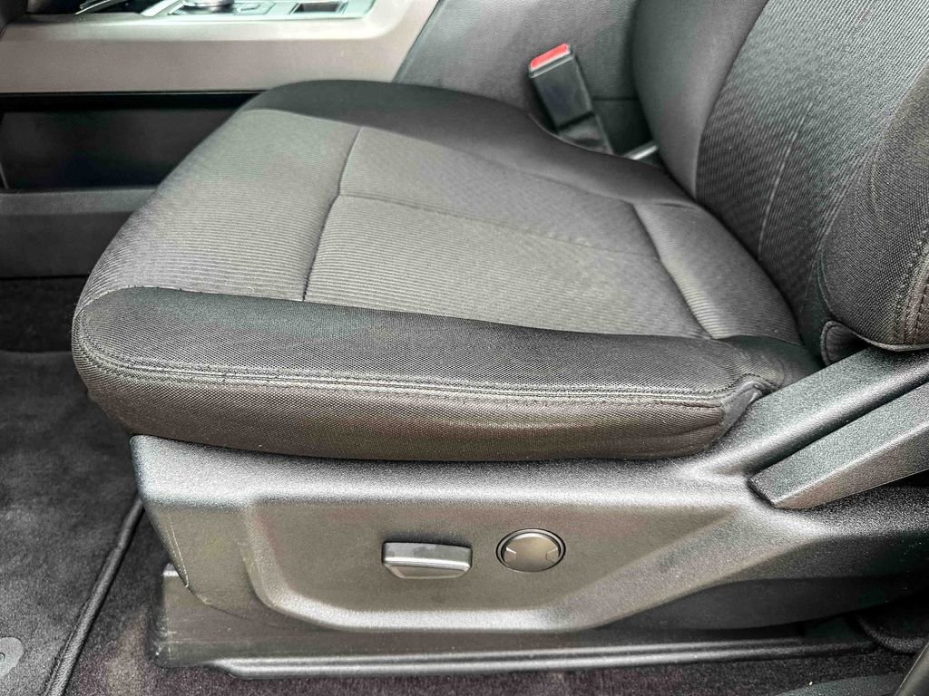 Used 2021 Ford Expedition Max XLT RWD image 14