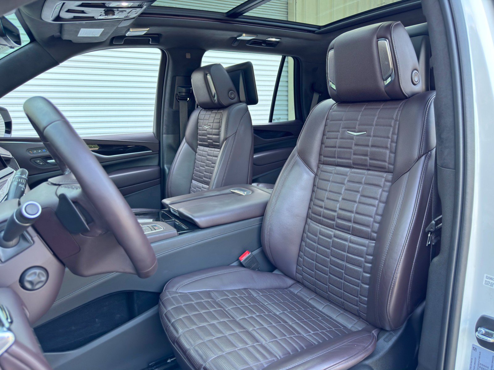 Used 2022 Cadillac Escalade Sport Platinum AWD/4WD image 45