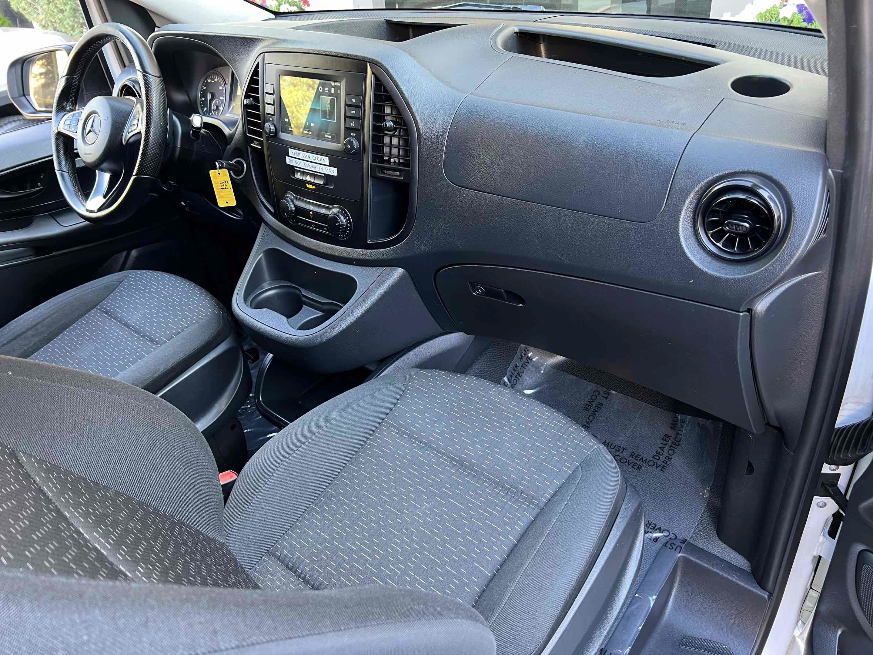 Used 2022 Mercedes-Benz Metris image 31