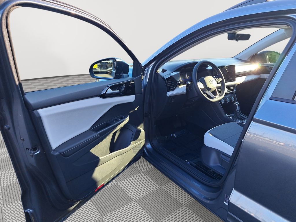 New 2025 Volkswagen Taos S image 11