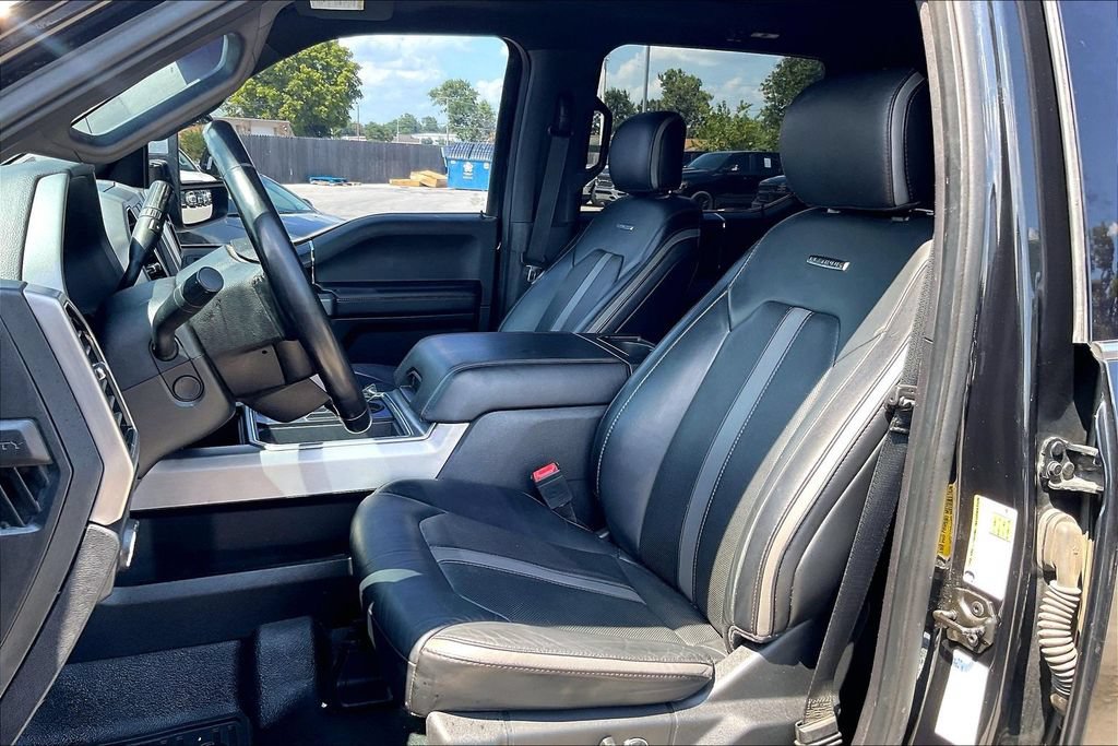 Used 2019 Ford F350 Platinum w/ Platinum Ultimate Package AWD/4WD image 32