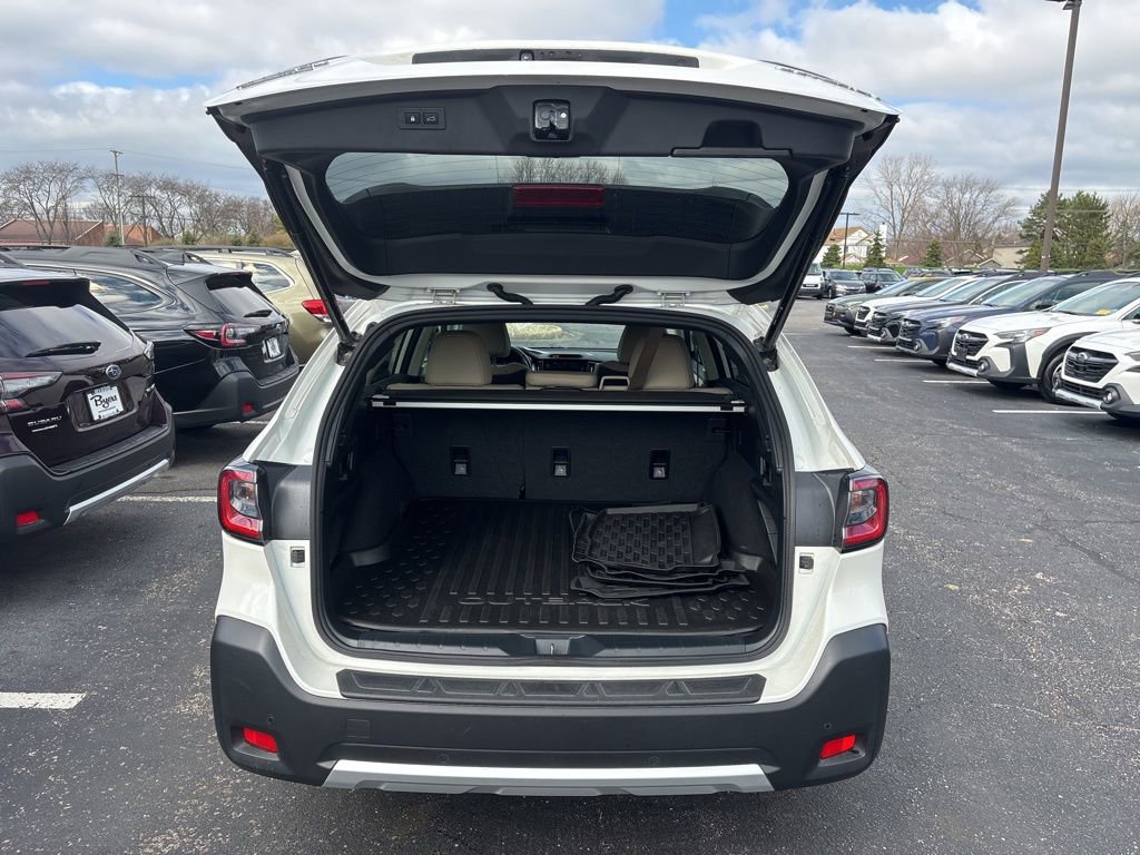 Certified 2023 Subaru Outback Limited image 8