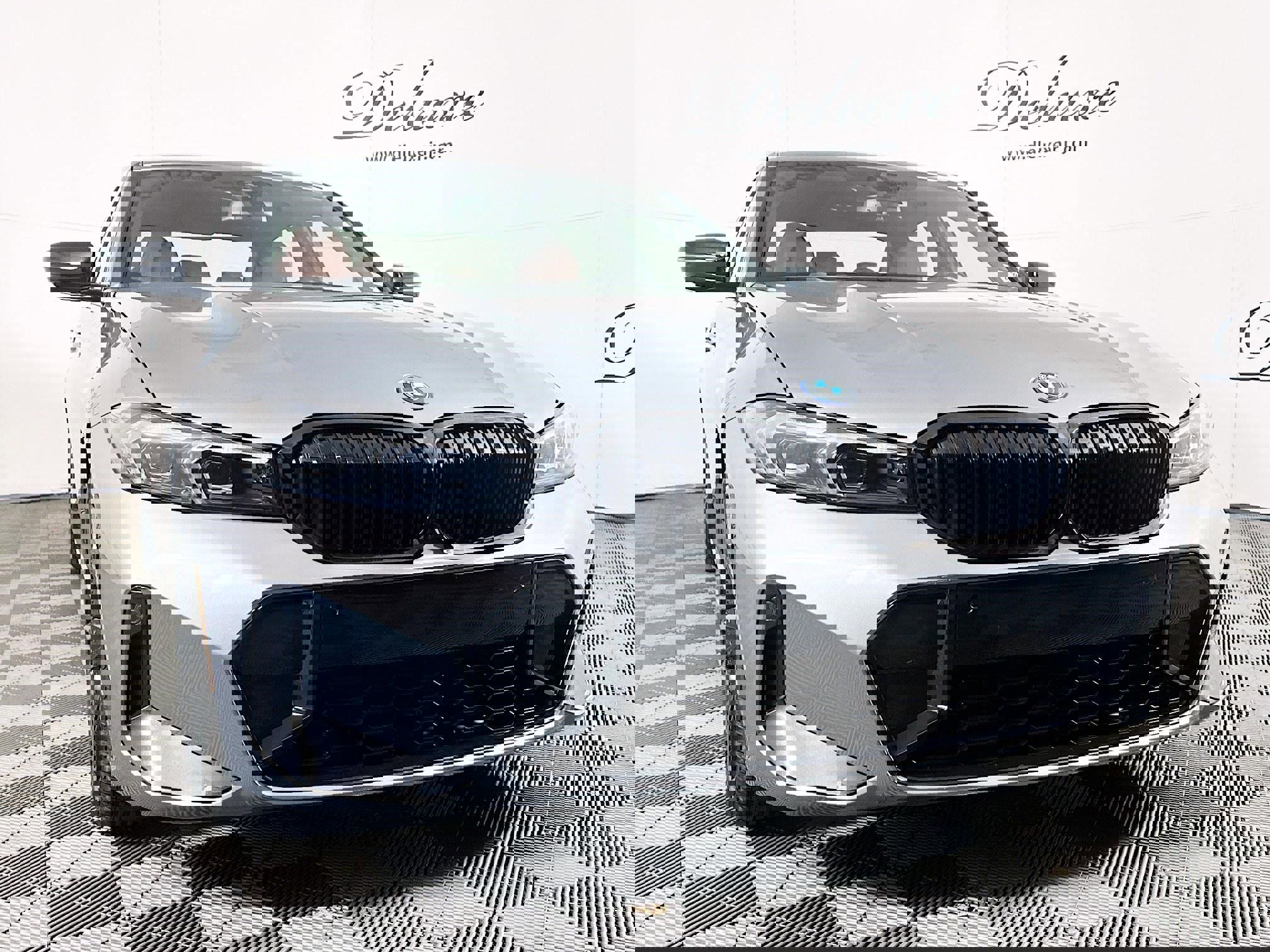 Used 2023 BMW 330e xDrive w/ M Sport Package image 31