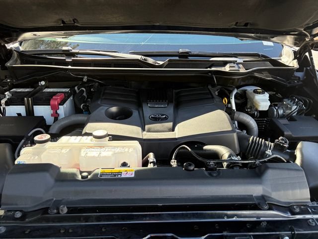 Used 2024 Toyota Tundra SR5 w/ SR5 Convenience Package AWD/4WD image 21