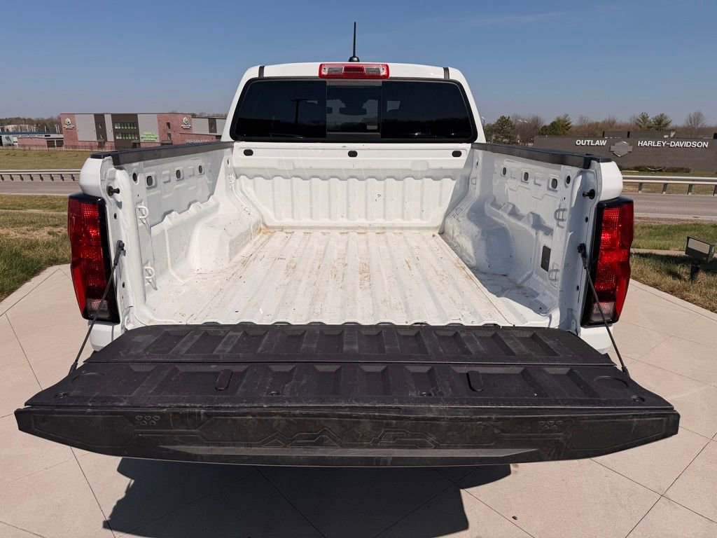 Used 2025 Chevrolet Colorado Trail Boss image 29