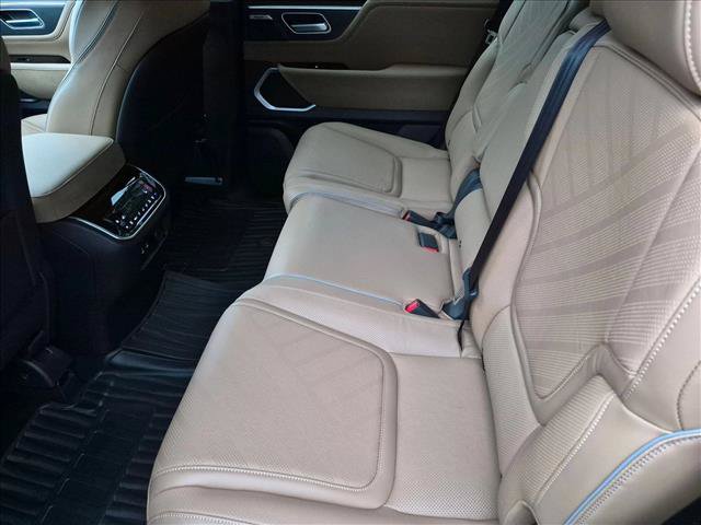 Used 2025 INFINITI QX80 Luxe AWD/4WD image 30