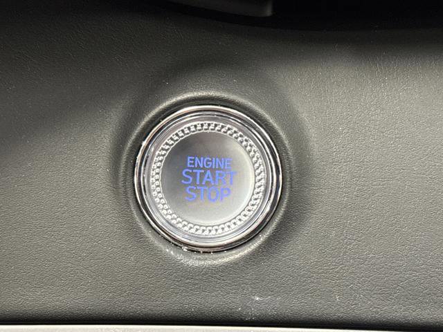 Used 2025 Genesis GV70 2.5T w/ Select Package image 23