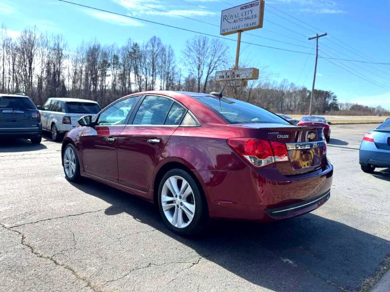 Used 2016 Chevrolet Cruze LTZ w/ Sun, Sound and Sport Package image 7