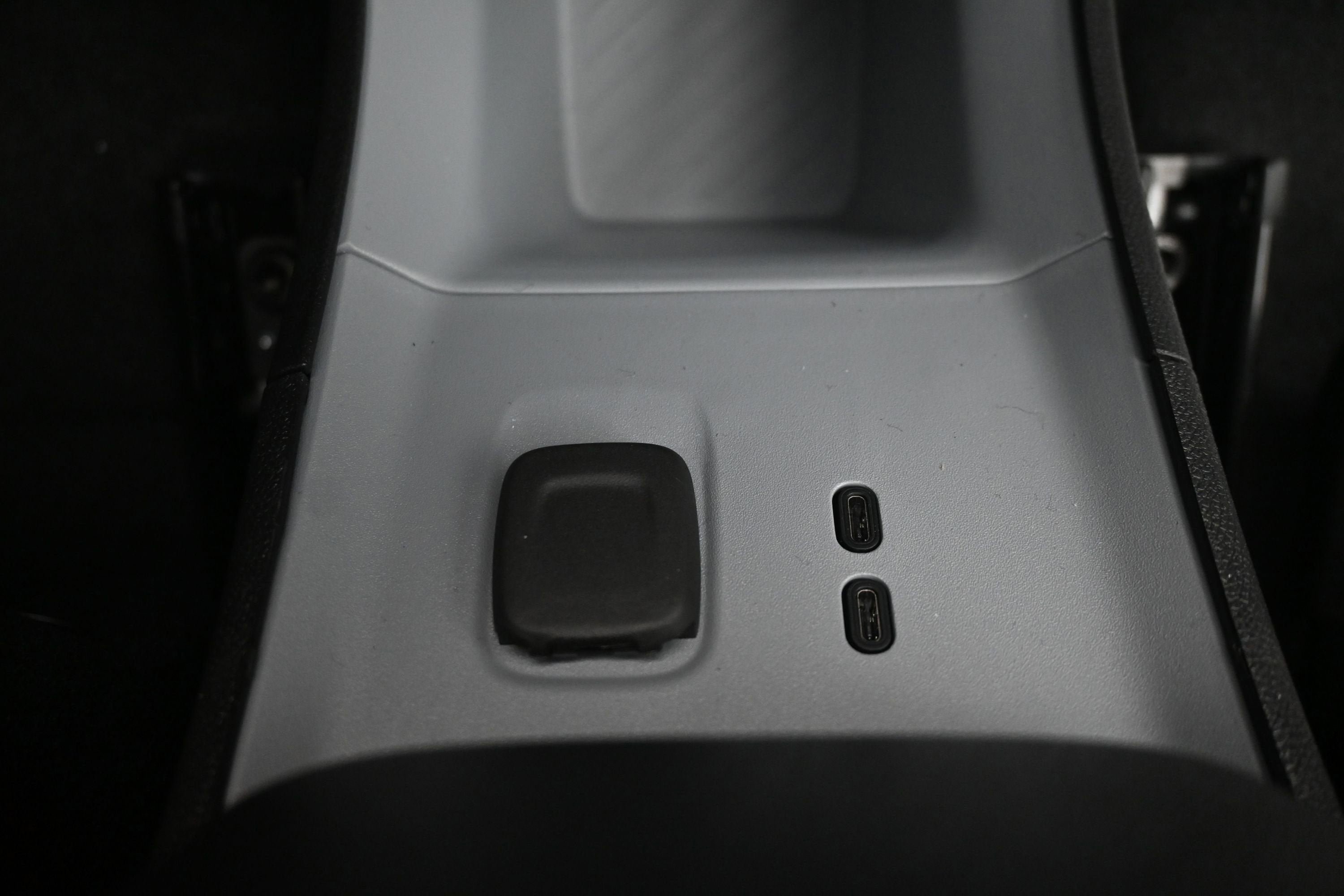 New 2027 Chevrolet Bolt LT w/ Comfort Package FWD image 19