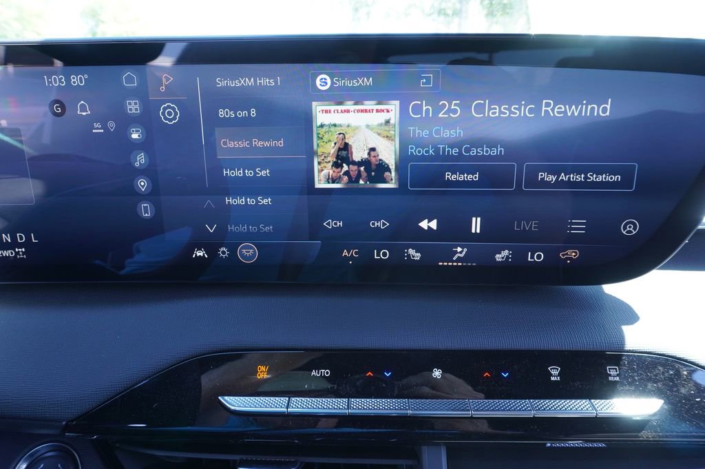 New 2026 Buick Enclave Sport Touring w/ Super Cruise Package AWD/4WD image 19