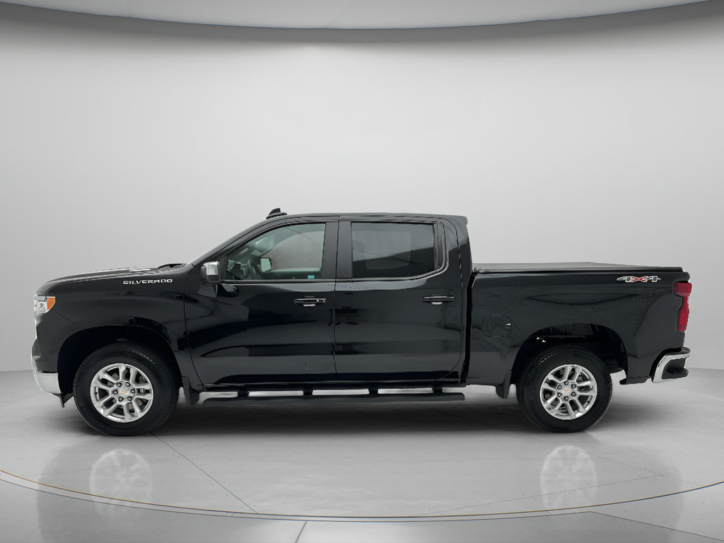 Used 2025 Chevrolet Silverado 1500 LT AWD/4WD image 4