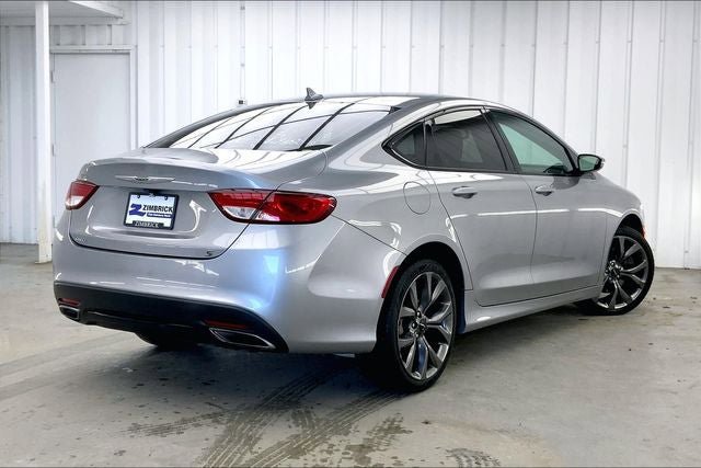 Used 2015 Chrysler 200 S w/ Navigation & Sound Group I image 12