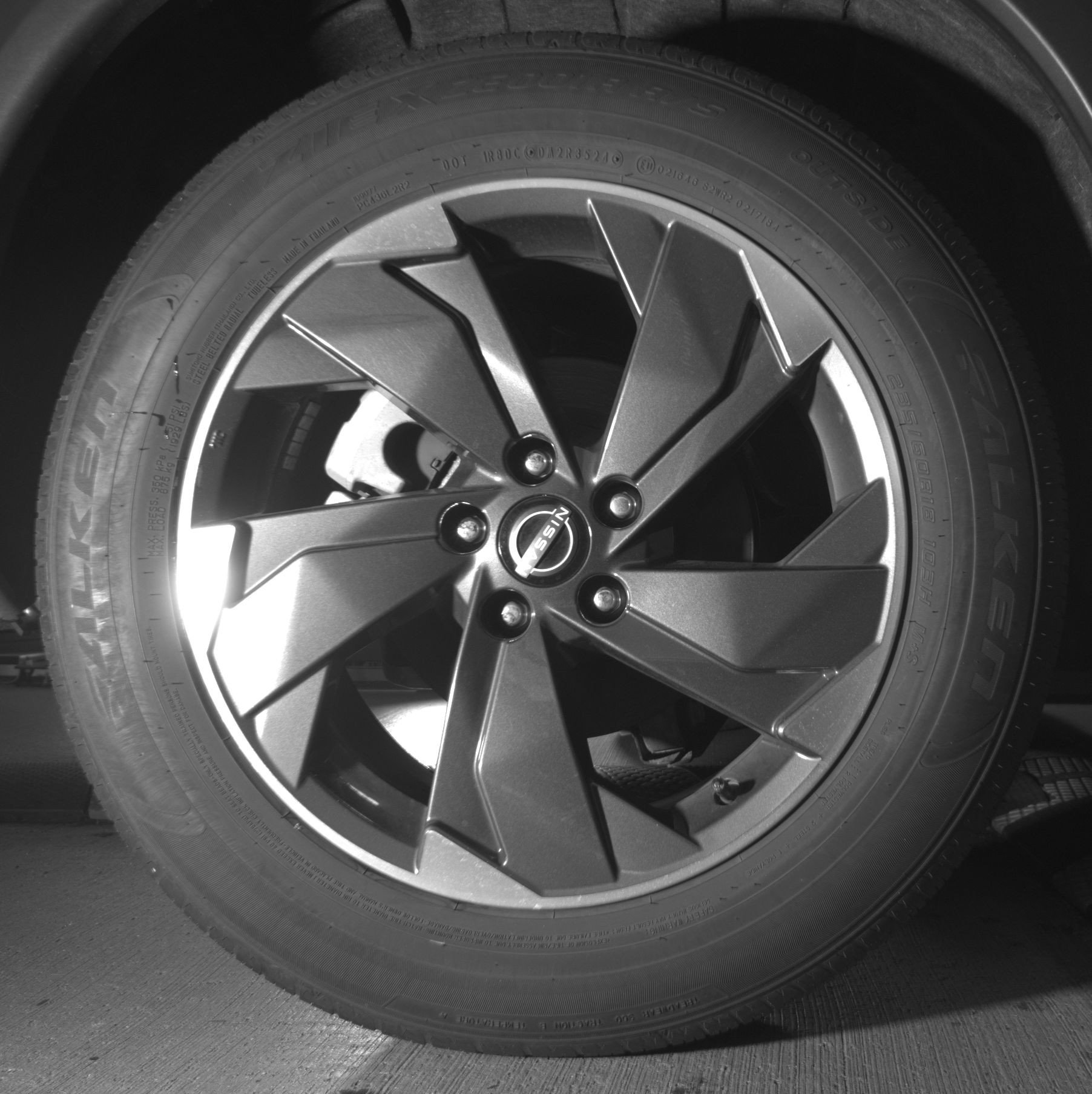 Used 2025 Nissan Rogue SV image 15