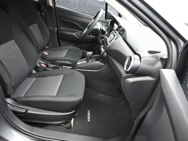 Used 2022 Nissan Versa S image 7