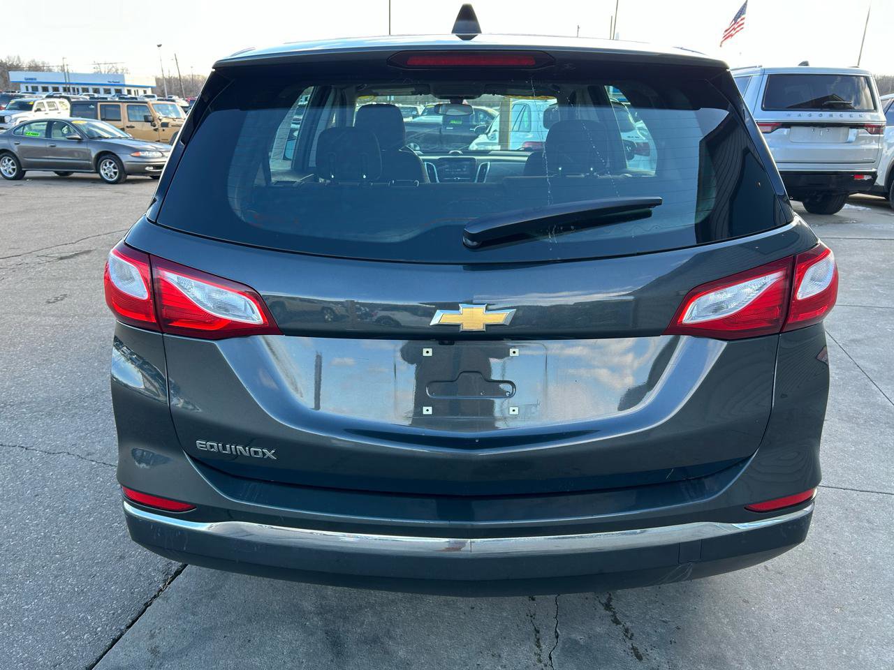 Used 2018 Chevrolet Equinox LS image 6
