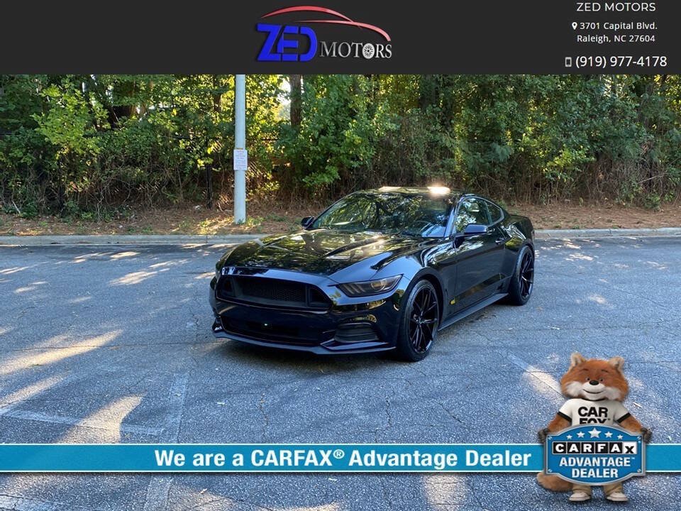 Used 2015 Ford Mustang Coupe RWD image 1