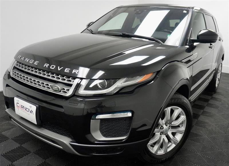 Used 2017 Land Rover Range Rover Evoque SE image 45