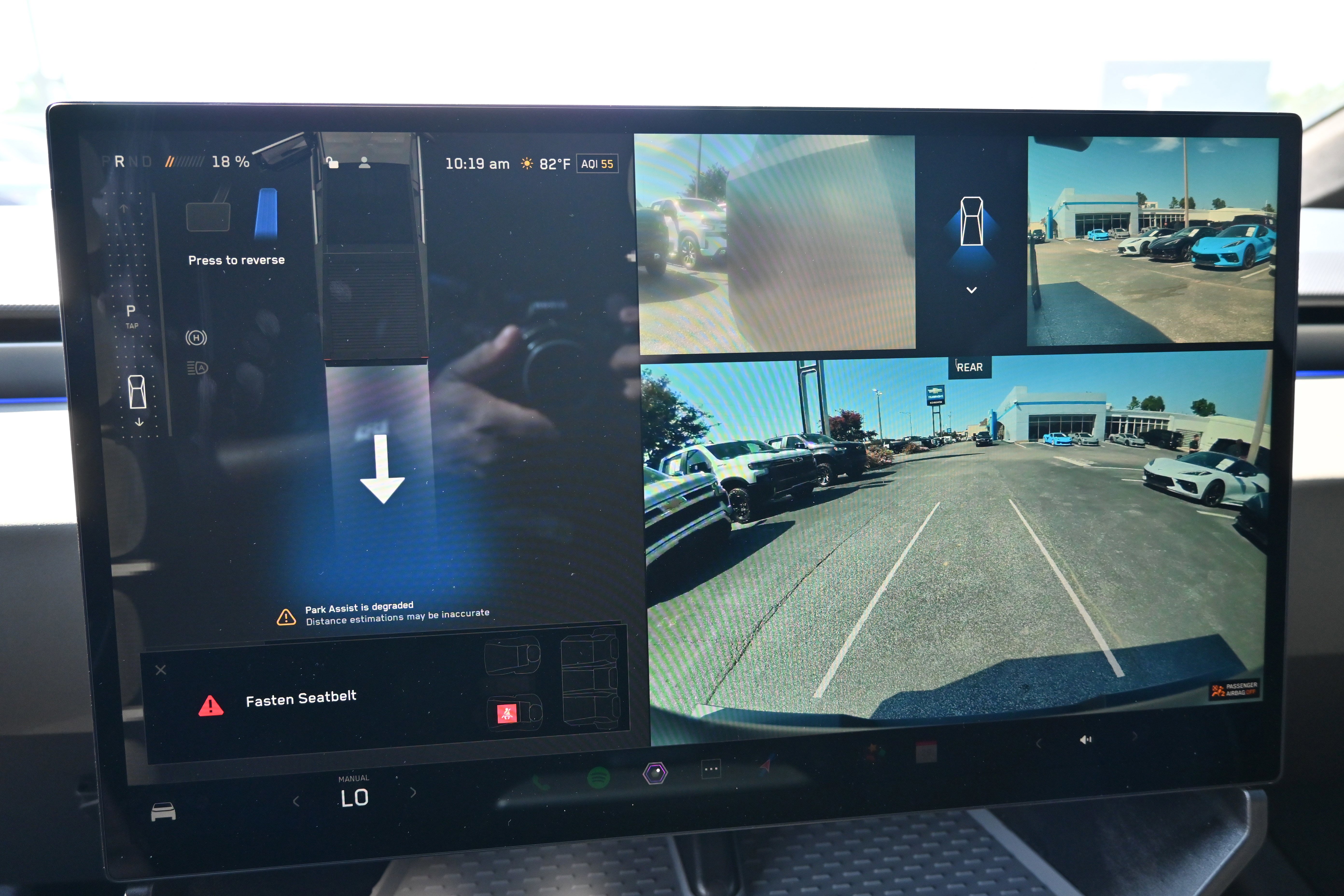 Used 2024 Tesla Cybertruck AWD Crew Cab image 24