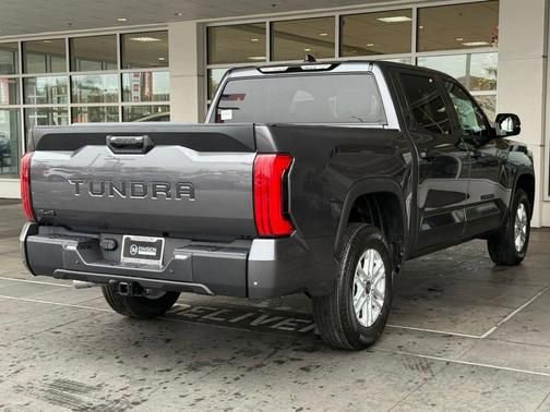 New 2025 Toyota Tundra SR5 AWD/4WD image 12