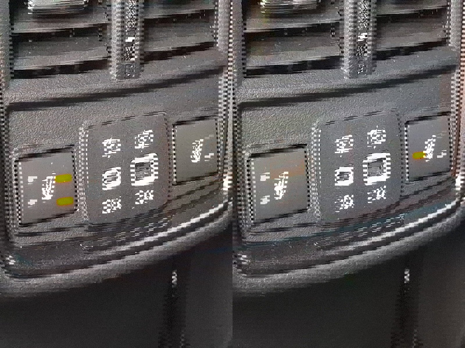 Used 2025 Subaru Forester Touring image 11