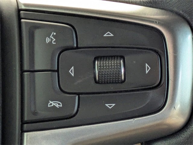 Used 2021 Chevrolet Suburban Premier w/ Premium Package image 32