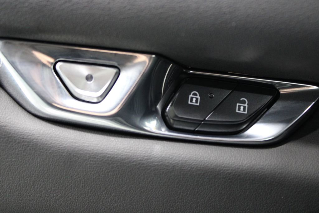 Used 2024 Chevrolet Corvette Stingray Coupe w/ Z51 Performance Package image 42