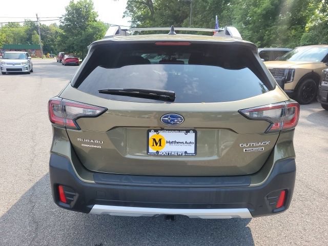 Used 2021 Subaru Outback Touring AWD/4WD image 4