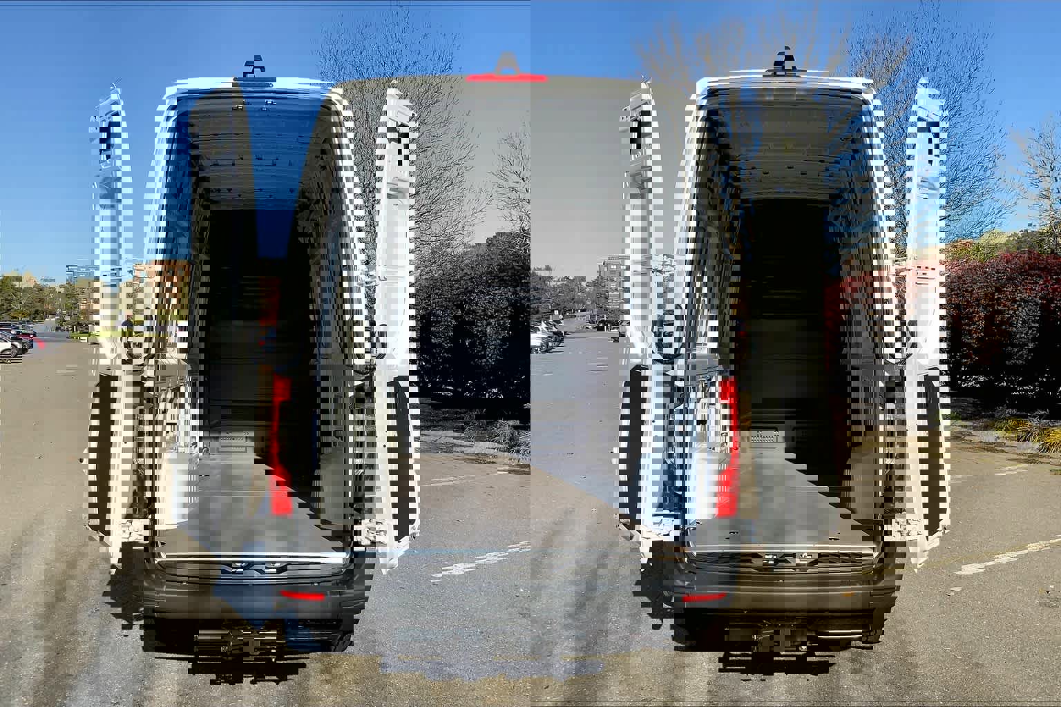 Used 2025 Mercedes-Benz Sprinter 2500 image 23