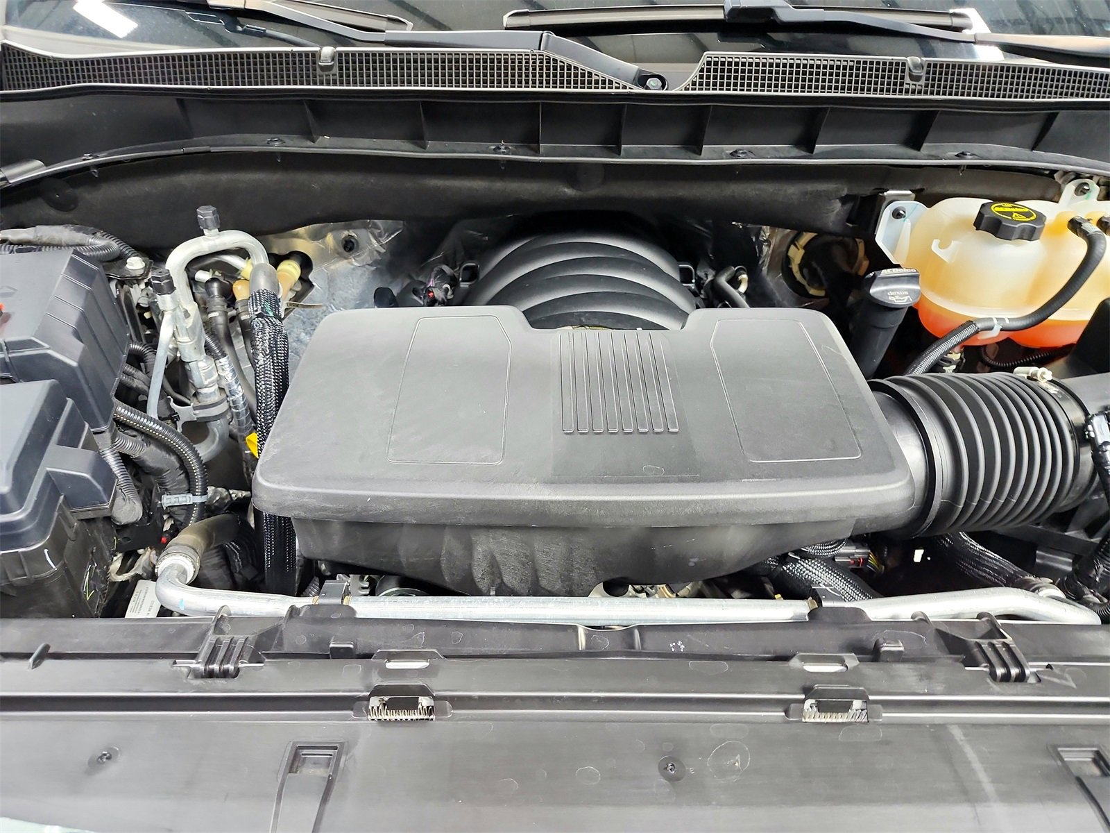 Used 2024 Chevrolet Tahoe Premier image 17