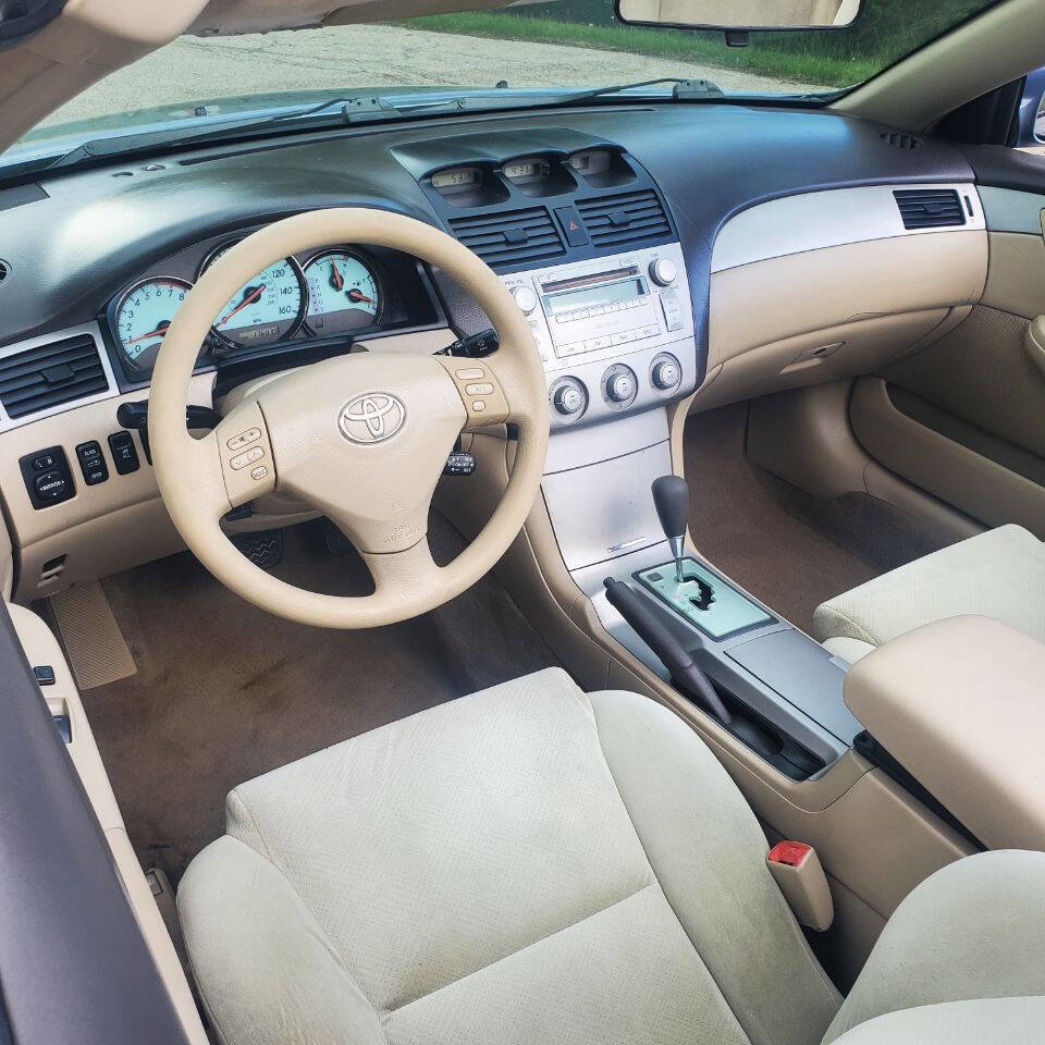 Used 2004 Toyota Solara SLE image 10