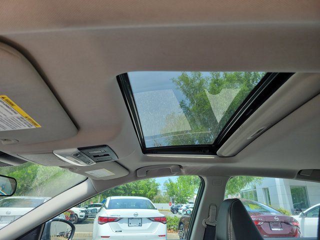 Used 2021 Nissan Altima 2.5 SL FWD image 32