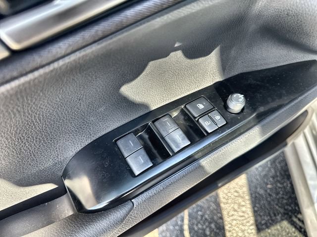 Used 2025 Toyota Camry LE image 22