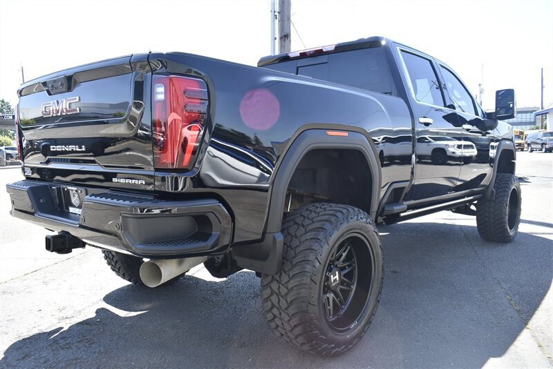 Used 2024 GMC Sierra 3500 Denali w/ Denali Reserve Package AWD/4WD image 5