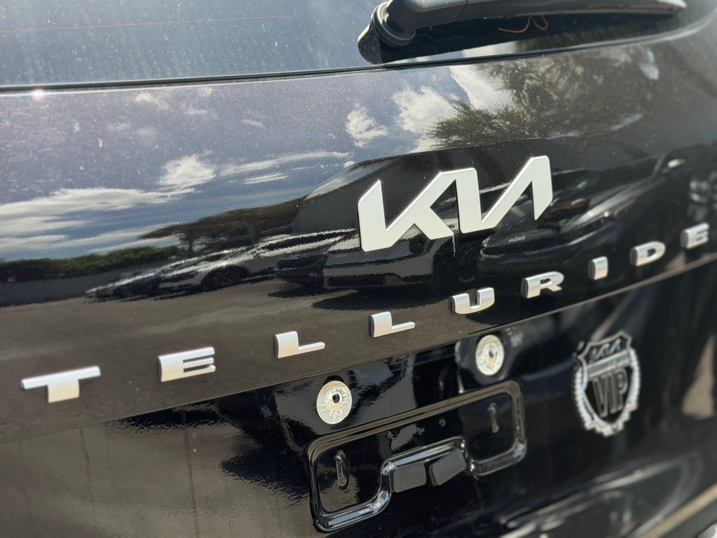 Certified 2022 Kia Telluride EX w/ EX Premium Package FWD image 15