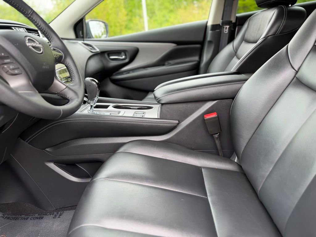Used 2024 Nissan Murano SV AWD/4WD image 20