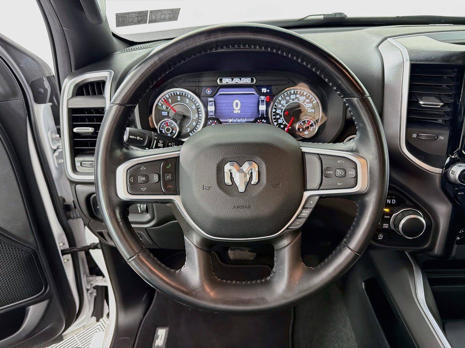 Used 2023 RAM 1500 Big Horn AWD/4WD image 3