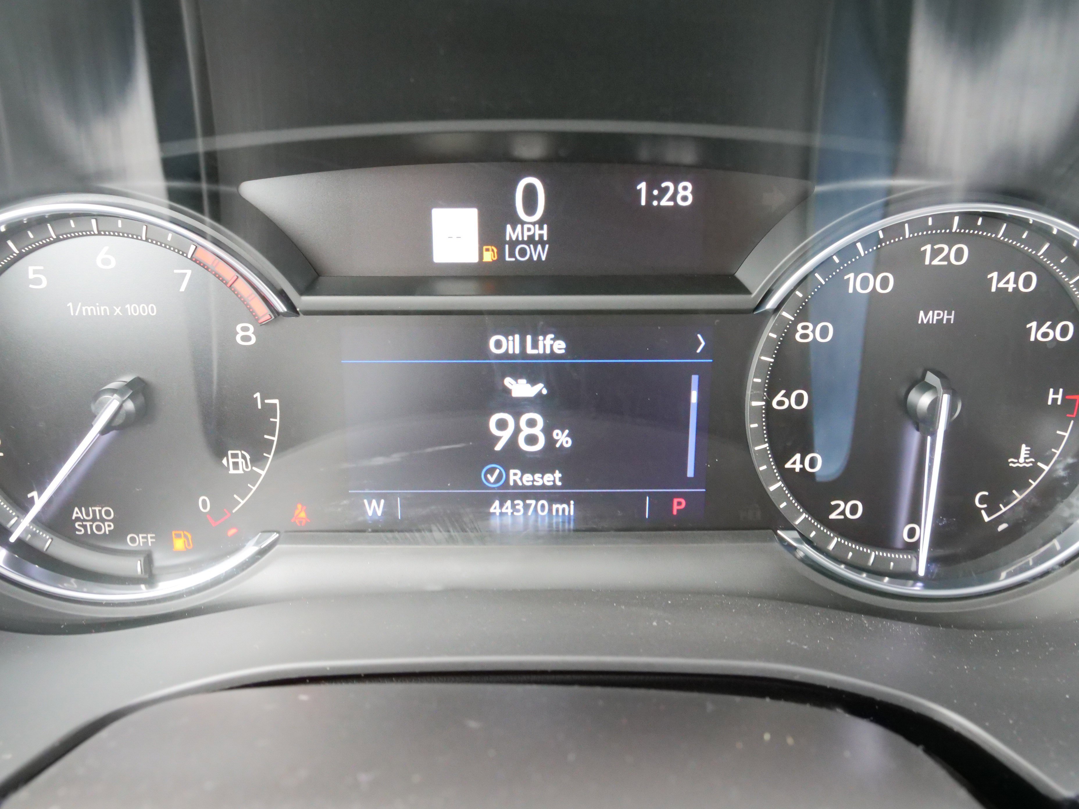 Certified 2022 Cadillac XT6 Premium Luxury image 25