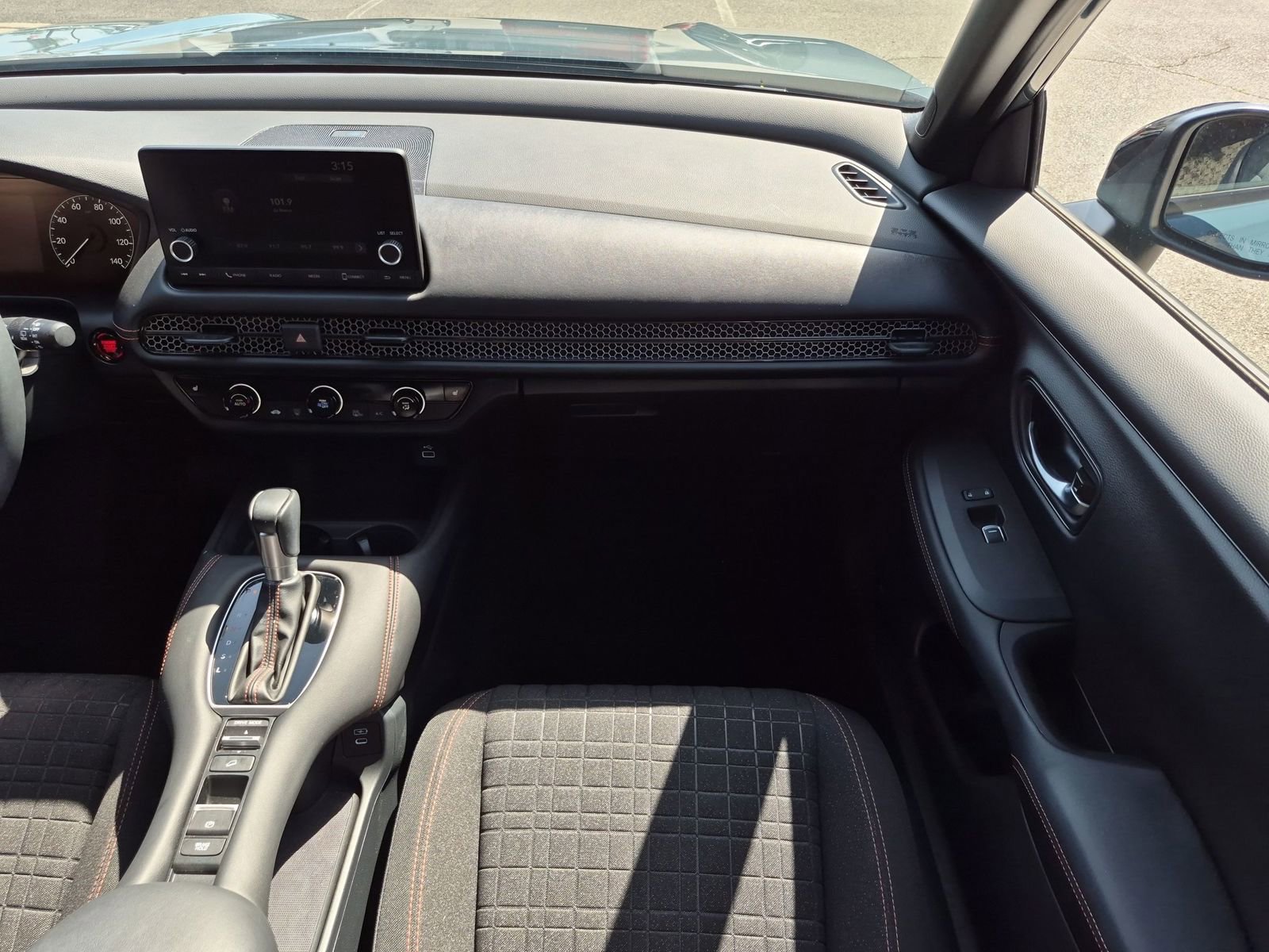 Used 2024 Honda HR-V Sport image 30