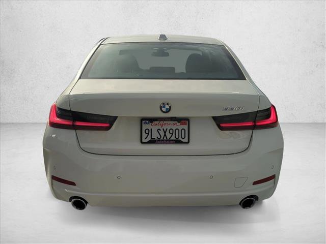 Certified 2024 BMW 330i Sedan w/ Premium Package image 7