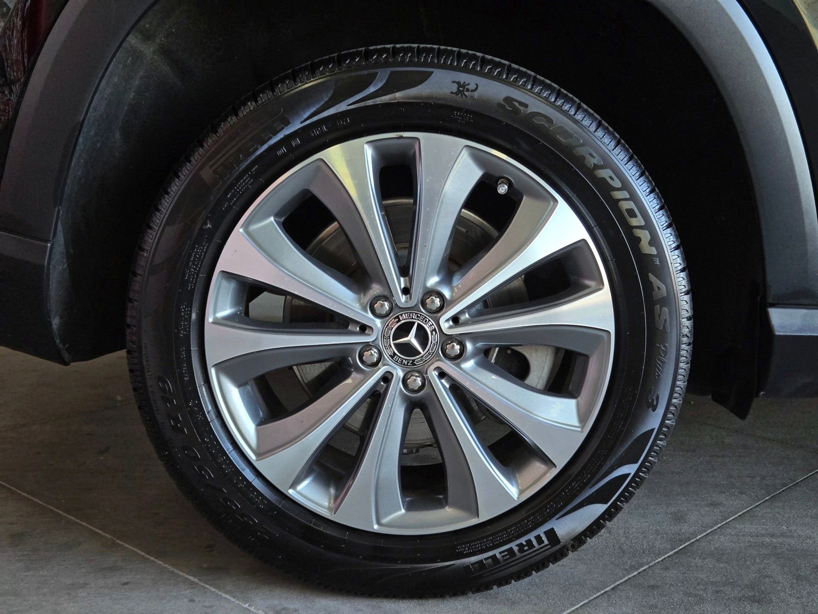 Used 2021 Mercedes-Benz GLE 350 image 5