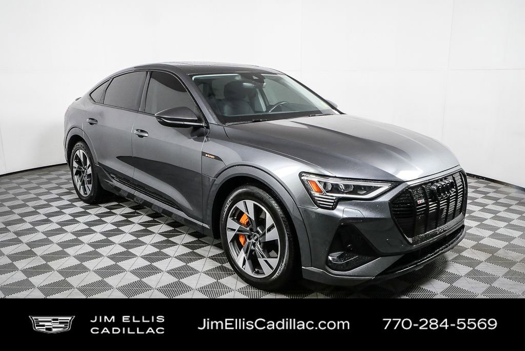 Used 2021 Audi e-tron Premium image 27
