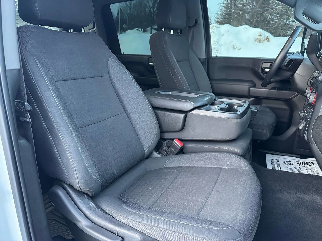 Used 2022 Chevrolet Silverado 2500 LT w/ Convenience Package image 15